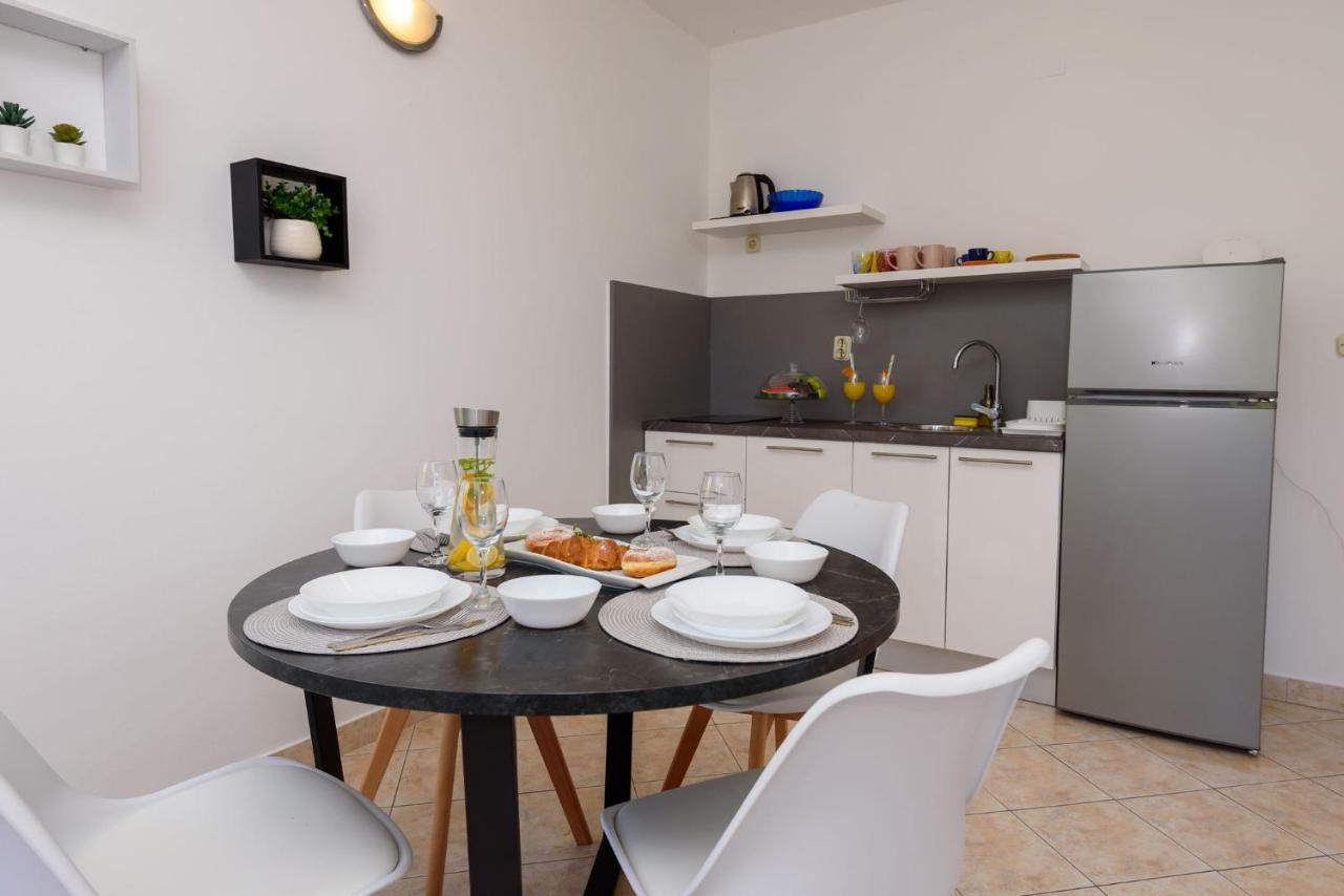 Apartments Bjelis 클레크 외부 사진